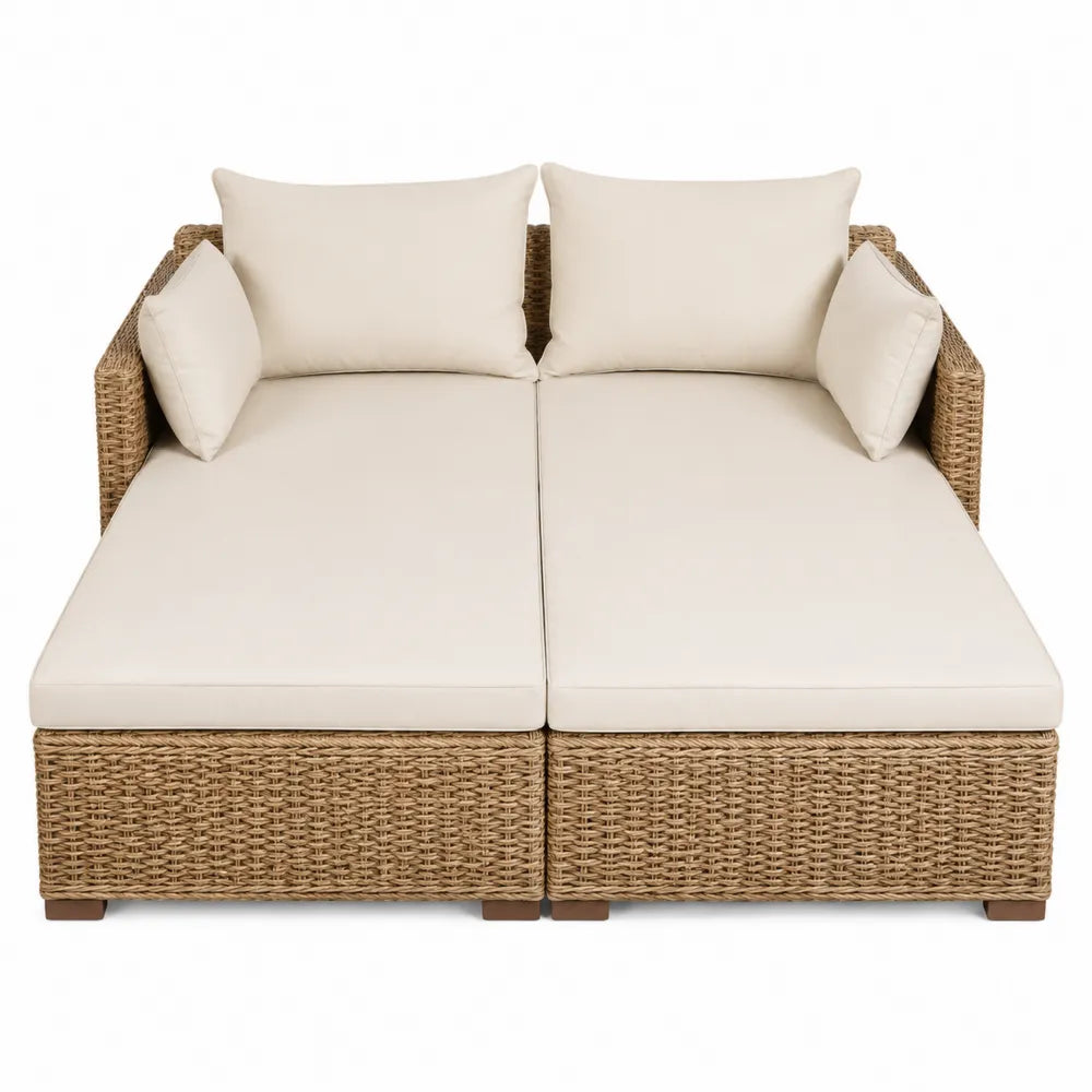 Sofa ogrodowa z technorattanu z beżowymi poduszkami
